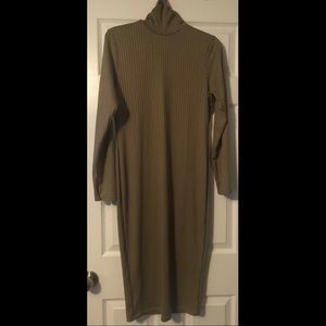 Turtleneck maxi dress